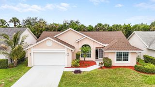 234 Moccasin Trail W, Jupiter, FL 33458
