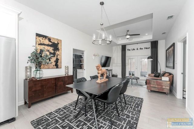 11 North Bay Hill Dr., Laguna Vista, TX 78578