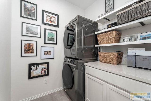 11 North Bay Hill Dr., Laguna Vista, TX 78578