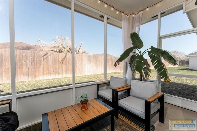 11 North Bay Hill Dr., Laguna Vista, TX 78578