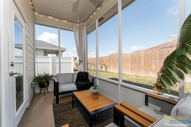 11 North Bay Hill Dr., Laguna Vista, TX 78578