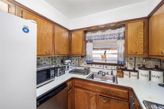 4045 A Wilder Avenue, Bronx, NY 10466