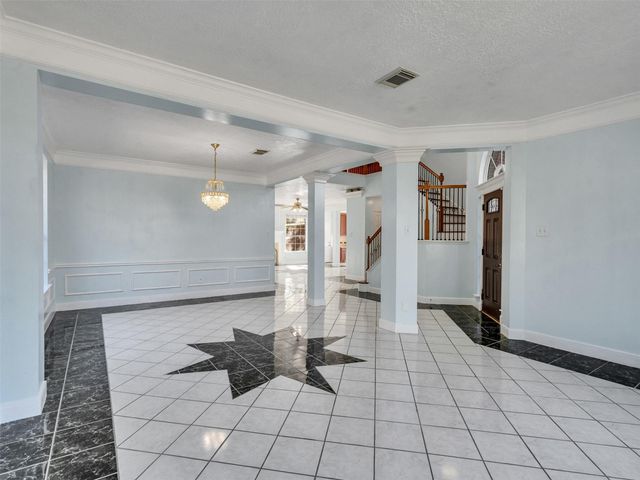 2739 Lakeside Village Drive, Missouri City, TX 77459