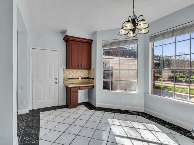 2739 Lakeside Village Drive, Missouri City, TX 77459