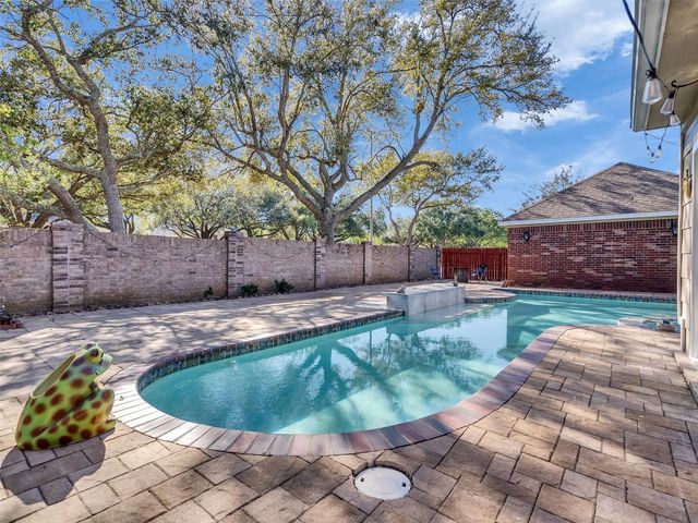 2739 Lakeside Village Drive, Missouri City, TX 77459