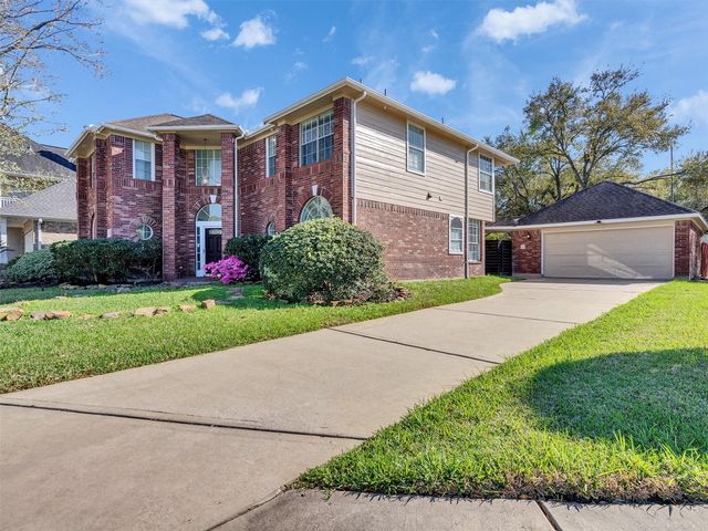 2739 Lakeside Village Drive, Missouri City, TX 77459