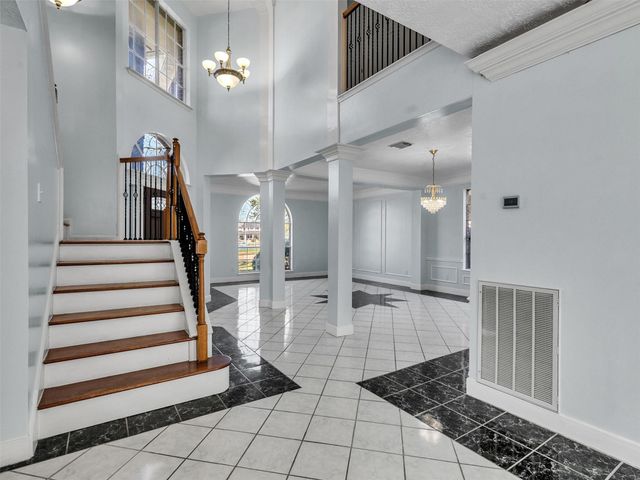 2739 Lakeside Village Drive, Missouri City, TX 77459