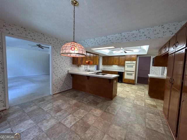 500 Butler Bridge Drive, Mcdonough, GA 30252