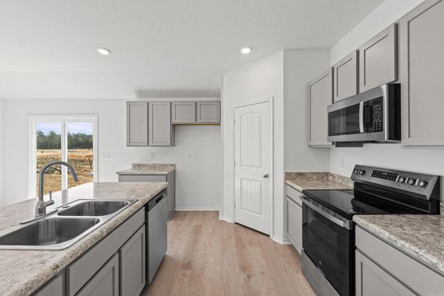 7033 Potomac Trail, Bauxite, AR 72011