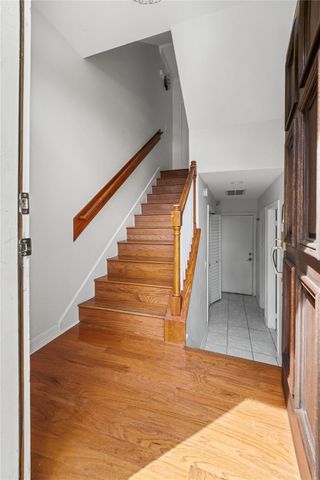 1739 French Village Drive, Houston, TX 77055