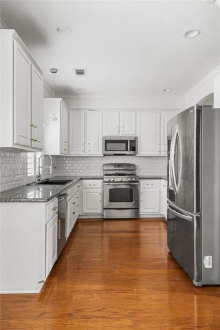 1739 French Village Drive, Houston, TX 77055