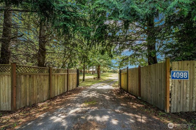 4098 S Camano Drive, Camano Island, WA 98282