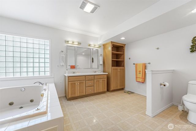 4098 S Camano Drive, Camano Island, WA 98282