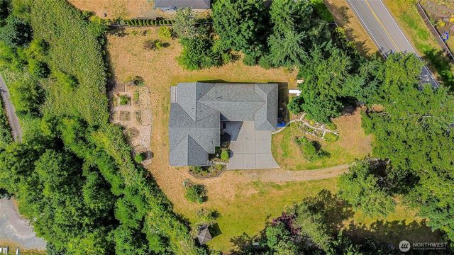 4098 S Camano Drive, Camano Island, WA 98282