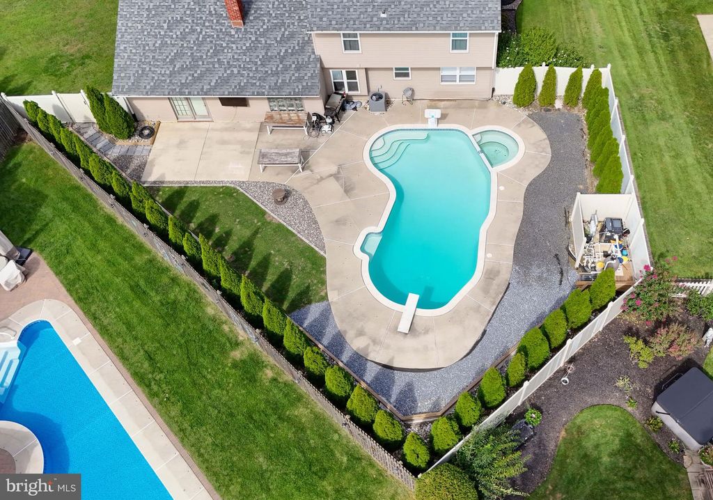 4 OLYMPIC DR, VOORHEES, NJ 08043 — photo 3