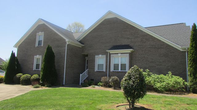 724 Toben Ter, N, Lawrenceburg, TN 38464