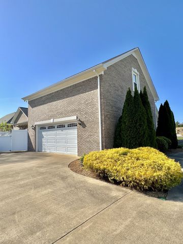 724 Toben Ter, N, Lawrenceburg, TN 38464