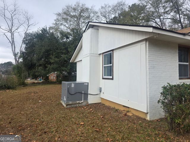 865 Clements Street, Thomson, GA 30824