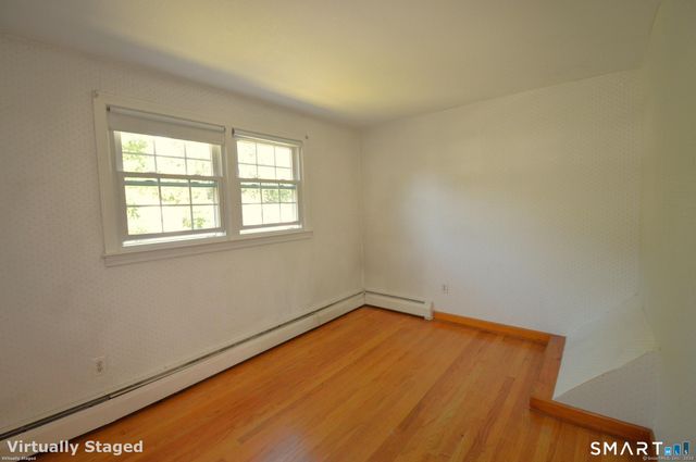 18 Overbrook Road, West Hartford, CT 06107