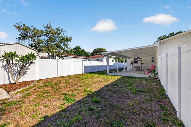 2301 36TH AVENUE N, St Petersburg, FL 33713