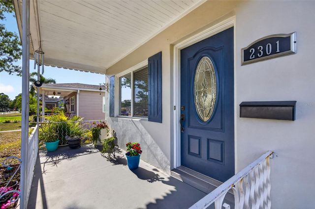 2301 36TH AVENUE N, St Petersburg, FL 33713