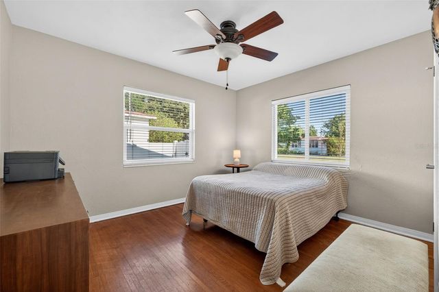 2301 36TH AVENUE N, St Petersburg, FL 33713