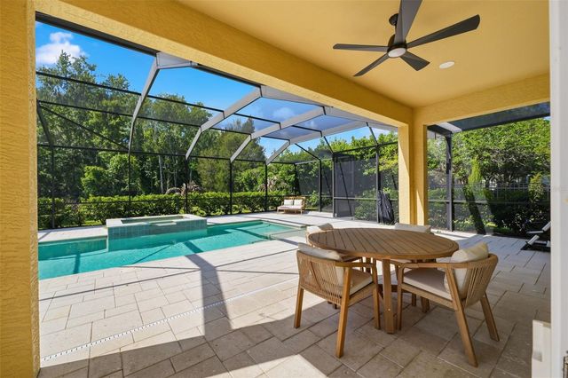 8005 CYPRESS CROSSING COURT, Tampa, FL 33647