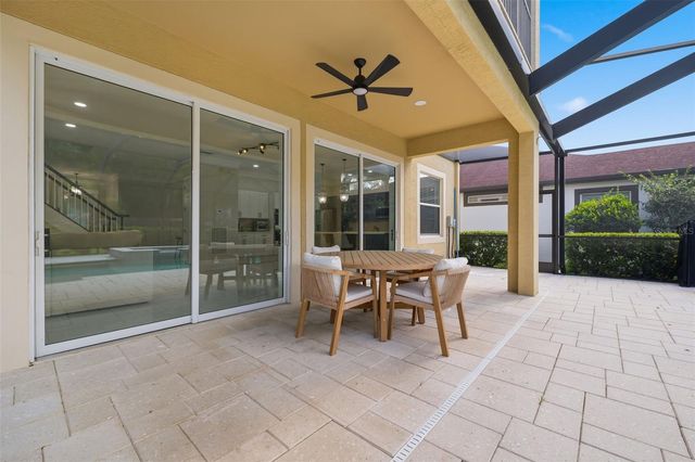 8005 CYPRESS CROSSING COURT, Tampa, FL 33647