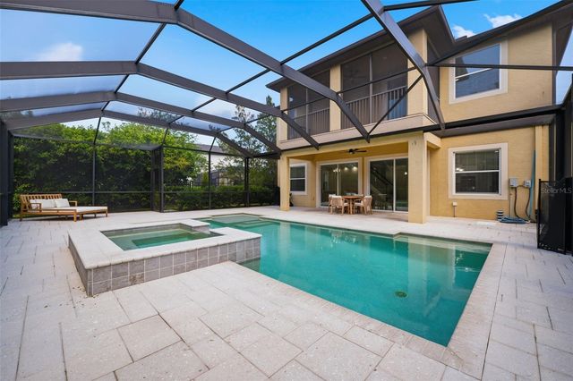 8005 CYPRESS CROSSING COURT, Tampa, FL 33647