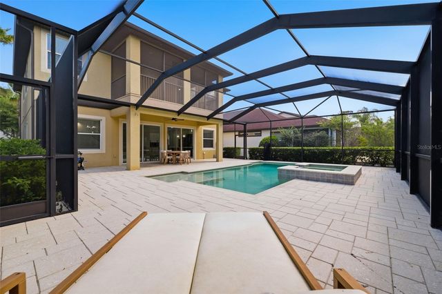 8005 CYPRESS CROSSING COURT, Tampa, FL 33647