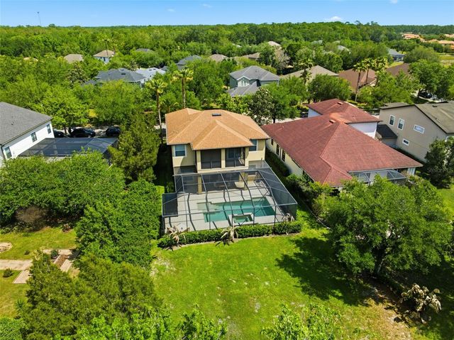 8005 CYPRESS CROSSING COURT, Tampa, FL 33647