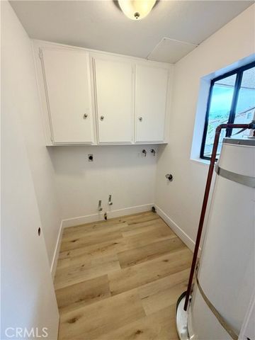 400 S Flower 8, Orange, CA 92868