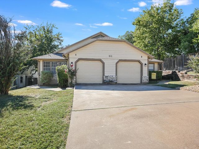 511 Cutty TRL A, Lakeway, TX 78734