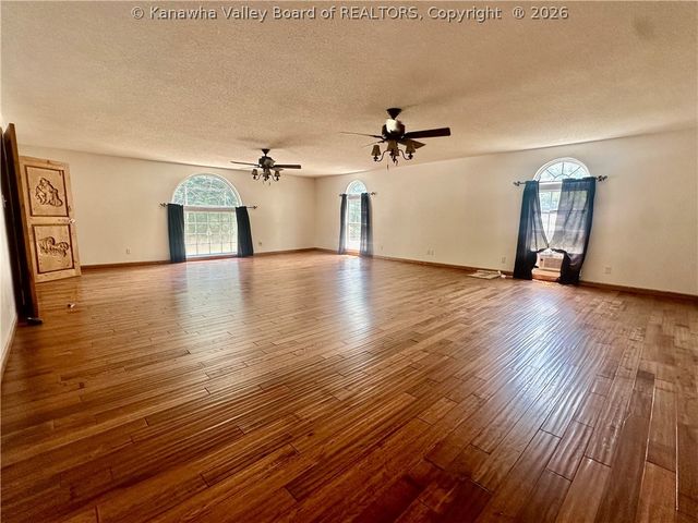 457 Harts Creek Road, Verdunville, WV 25649