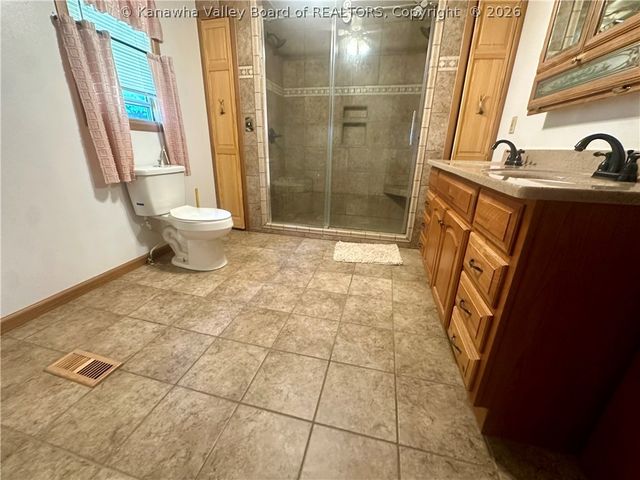 457 Harts Creek Road, Verdunville, WV 25649