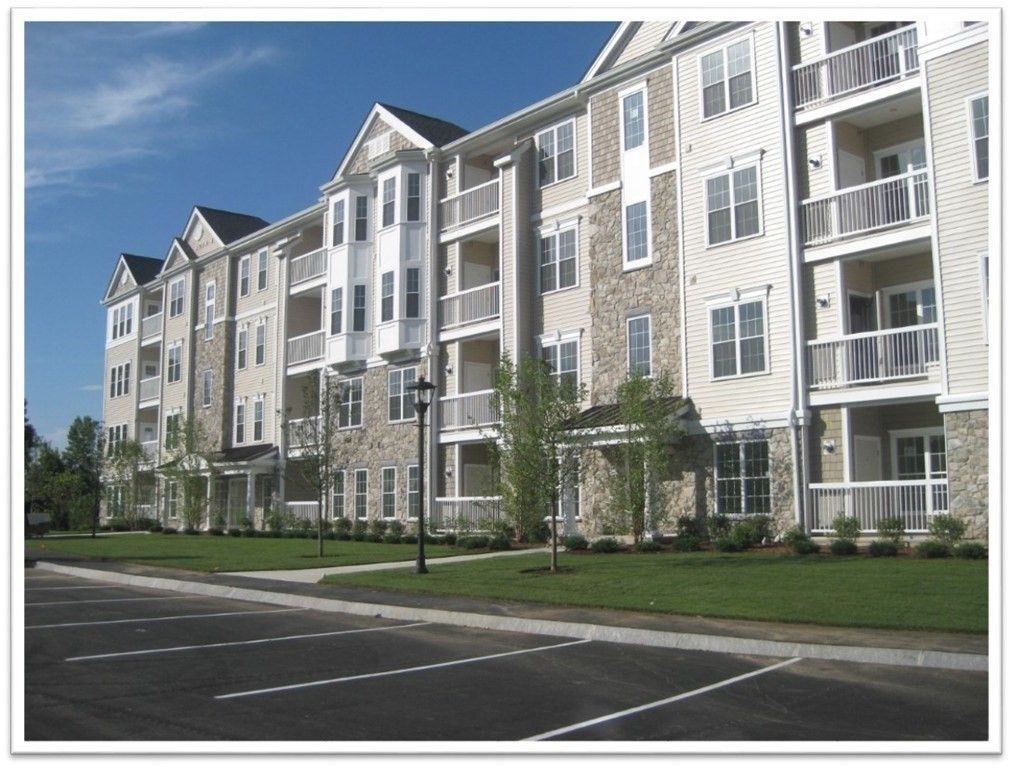 130 Trotter Rd 101, Weymouth, MA 02190
