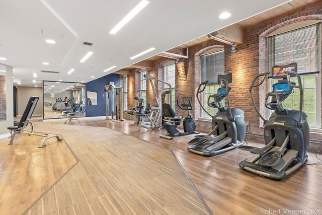 130 John St 107, Lowell, MA 01852
