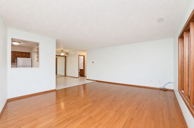 301 SE Delaware Avenue 302, Ankeny, IA 50021