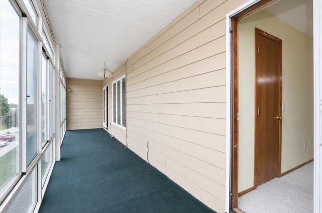 301 SE Delaware Avenue 302, Ankeny, IA 50021