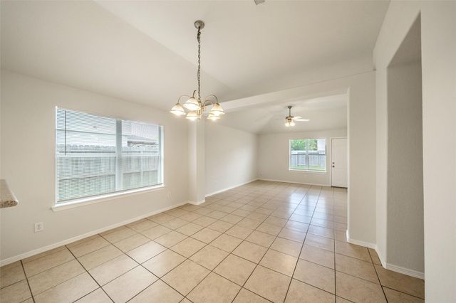 305 S Golden Oak Drive, Texas City, TX 77591