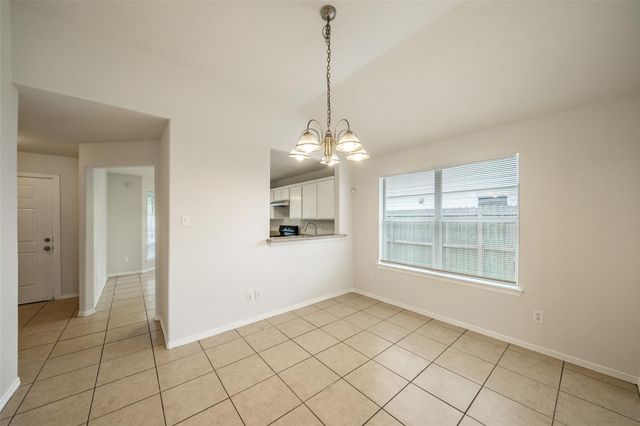 305 S Golden Oak Drive, Texas City, TX 77591