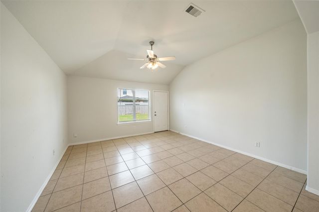 305 S Golden Oak Drive, Texas City, TX 77591