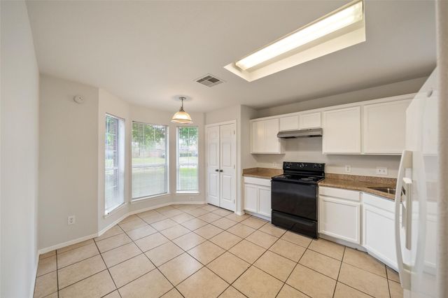 305 S Golden Oak Drive, Texas City, TX 77591