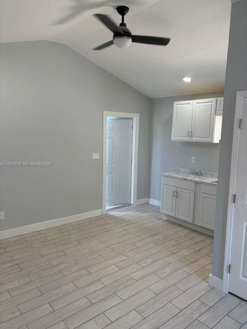 1870 Lakeview Rd, Sebring, FL 33870