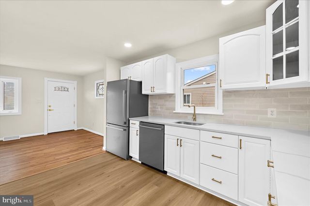 7831 OVERHILL RD, Glen Burnie, MD 21060