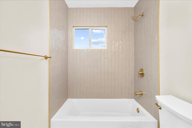 7831 OVERHILL RD, Glen Burnie, MD 21060