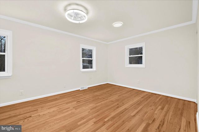 7831 OVERHILL RD, Glen Burnie, MD 21060