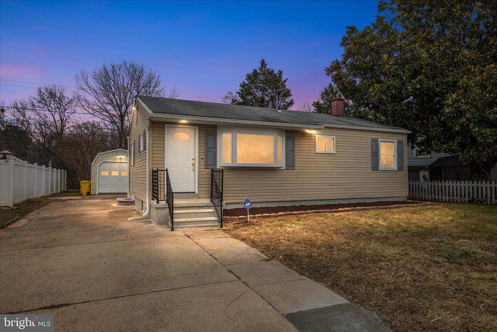 7831 OVERHILL RD, Glen Burnie, MD 21060