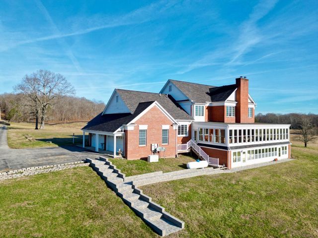 1235 Long Branch Road, Beattyville, KY 41311