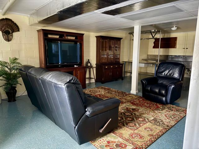 1235 Long Branch Road, Beattyville, KY 41311